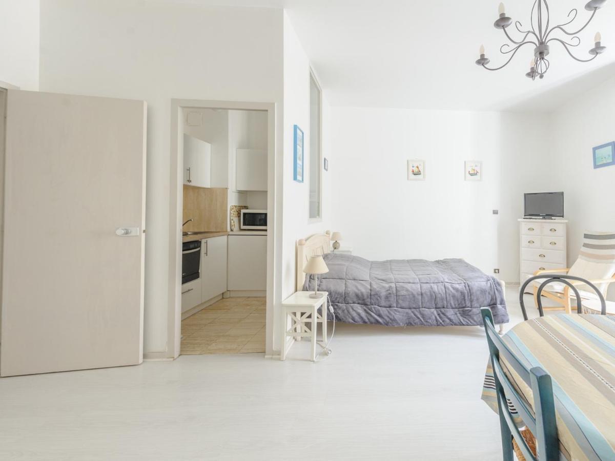 Charmant Studio 37M2 Centre-Ville La Rochelle, Proche Vieux Port, Equipe Pour 2/3 Personnes - Fr-1-535-40 La Rochelle  Buitenkant foto