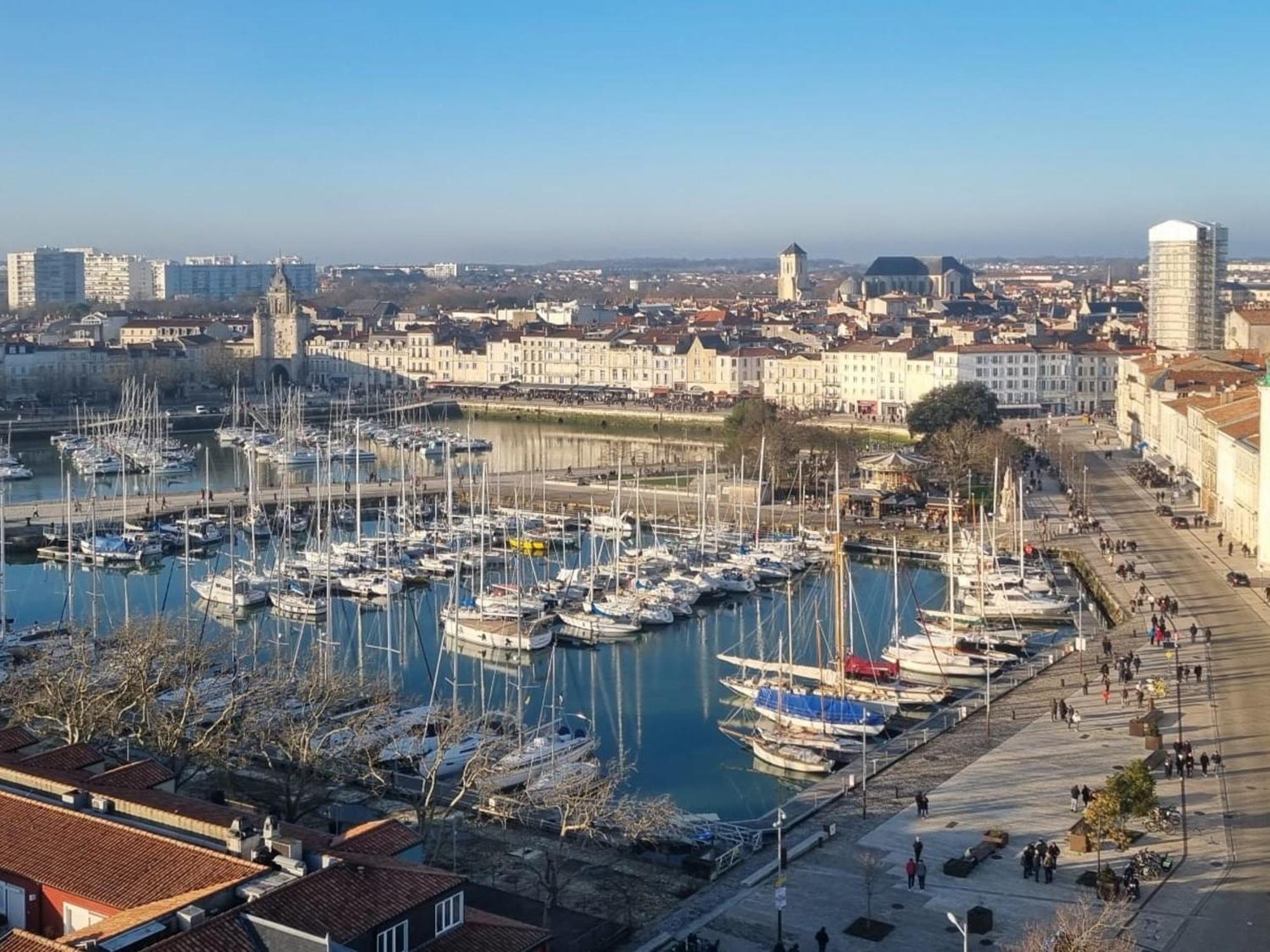 Charmant Studio 37M2 Centre-Ville La Rochelle, Proche Vieux Port, Equipe Pour 2/3 Personnes - Fr-1-535-40 La Rochelle  Buitenkant foto